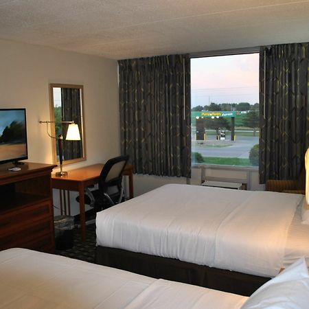 C3 Hotel And Convention Center ヘイスティングズ エクステリア 写真