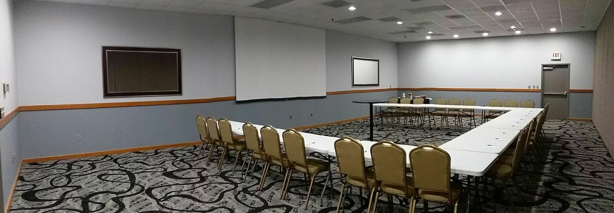 C3 Hotel And Convention Center ヘイスティングズ エクステリア 写真